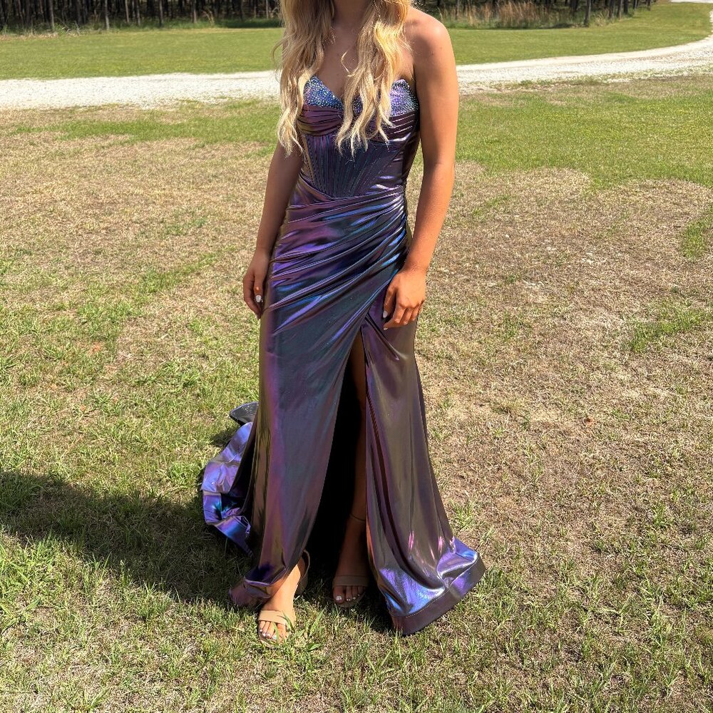 Prom Dress - Picture 3 of 3